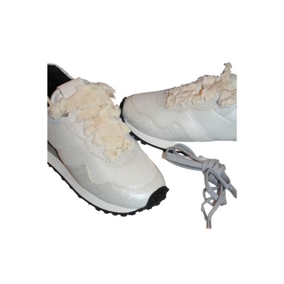 NIB P448 WOMEN'S CANCUN LACE UP LOW TOP SNEAKERS WHITE US‎ 10 EU 40 - Picture 2 of 7